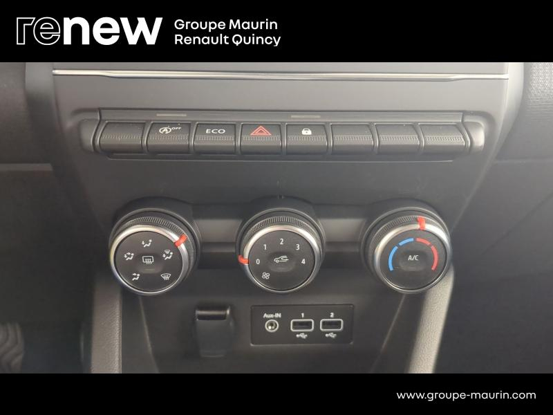 Photo 17 de l’annonce de RENAULT Clio d’occasion à vendre à QUINCY-SOUS-SÉNART