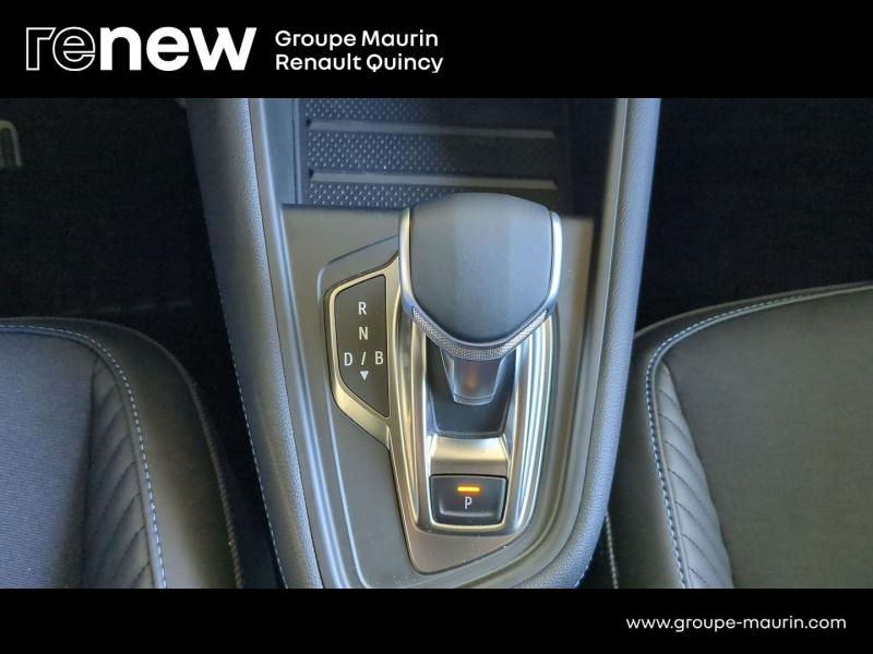 Photo 20 de l’annonce de RENAULT  d’occasion à vendre à QUINCY-SOUS-SÉNART