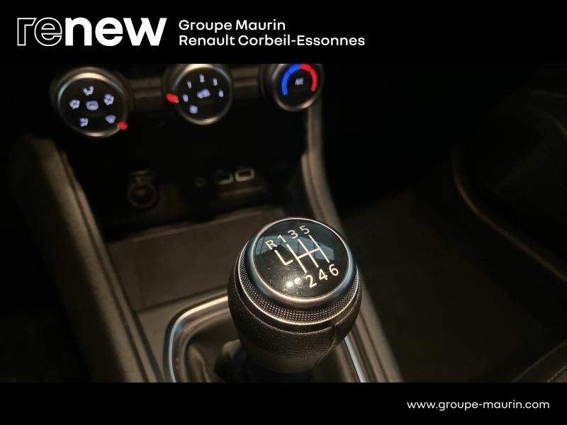 Photo 16 de l’annonce de RENAULT Captur d’occasion à vendre à CORBEIL-ESSONNES