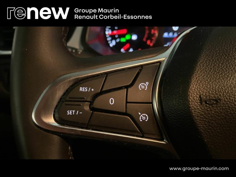 Photo 18 de l’annonce de RENAULT Captur d’occasion à vendre à CORBEIL-ESSONNES