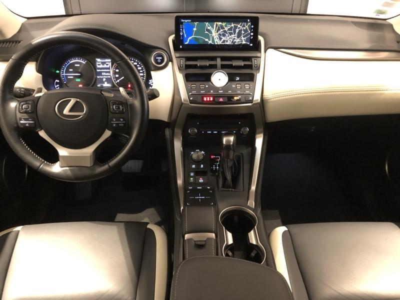 Photo 13 de l’annonce de LEXUS NX d’occasion à vendre à LATTES