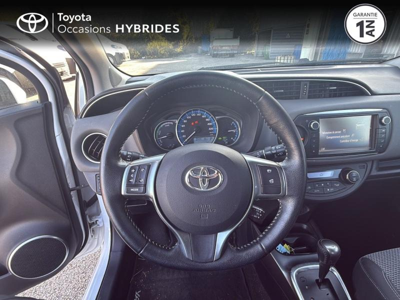 Photo 9 de l’annonce de TOYOTA Yaris d’occasion à vendre à NÎMES