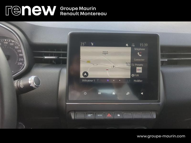 Photo 12 de l’annonce de RENAULT Clio d’occasion à vendre à VARENNES SUR SEINE