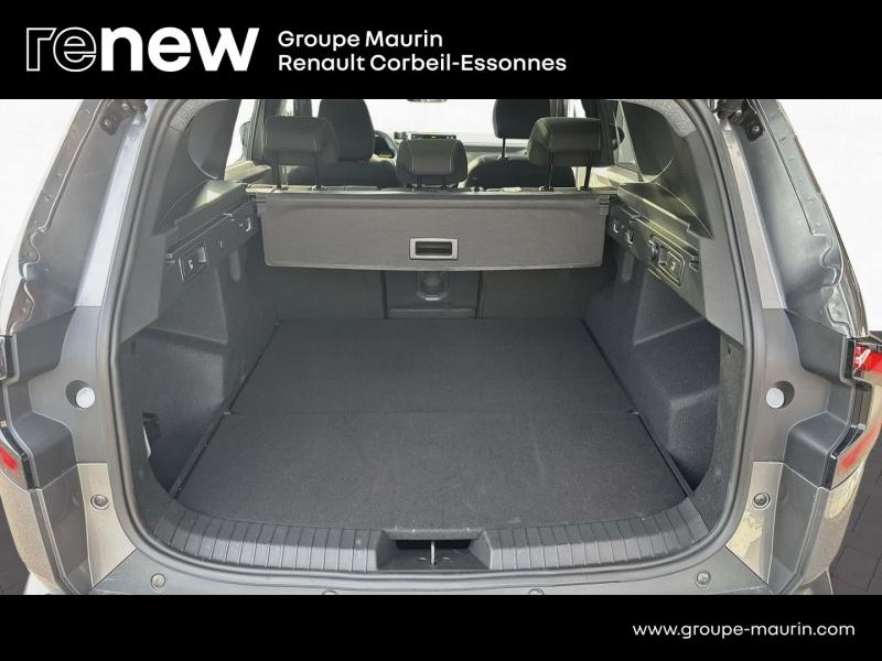 Photo 15 de l’annonce de DACIA  d’occasion à vendre à CORBEIL-ESSONNES