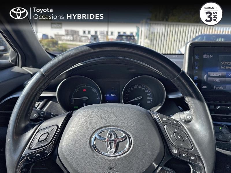Photo 13 de l’annonce de TOYOTA C-HR d’occasion à vendre à LE CRÈS