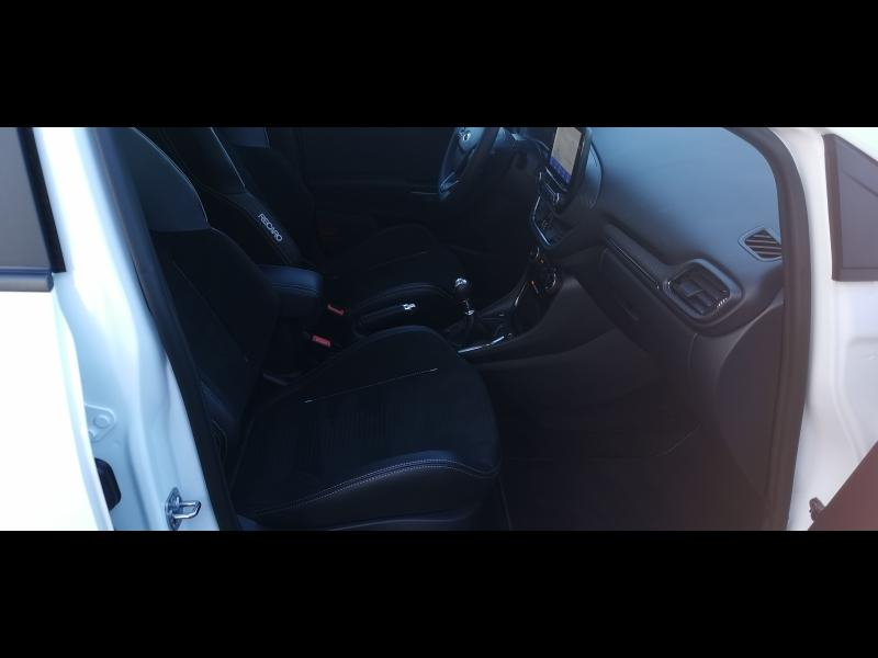 Photo 17 de l’annonce de FORD Puma d’occasion à vendre à NÎMES