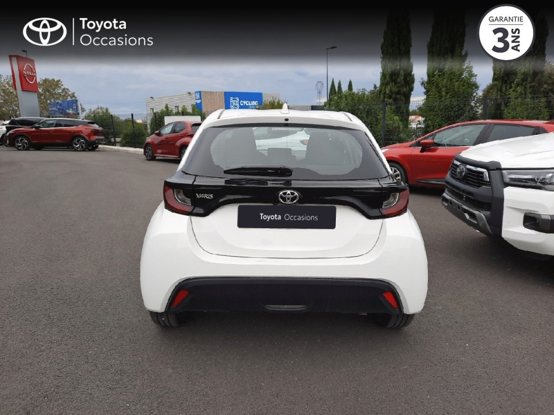 Photo 4 de l’annonce de TOYOTA Yaris d’occasion à vendre à MONTFAVET