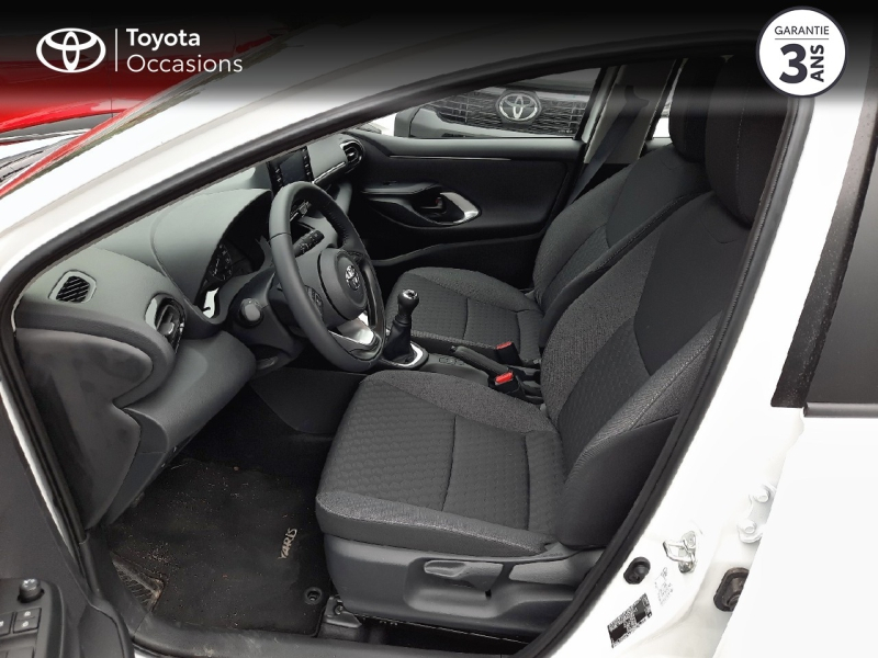 Photo 11 de l’annonce de TOYOTA Yaris d’occasion à vendre à MONTFAVET