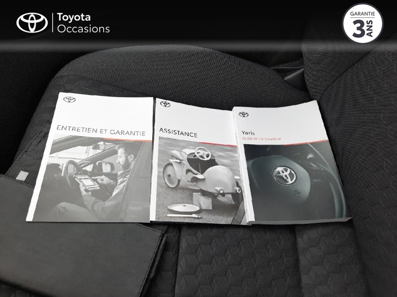 Photo 18 de l’annonce de TOYOTA Yaris d’occasion à vendre à MONTFAVET