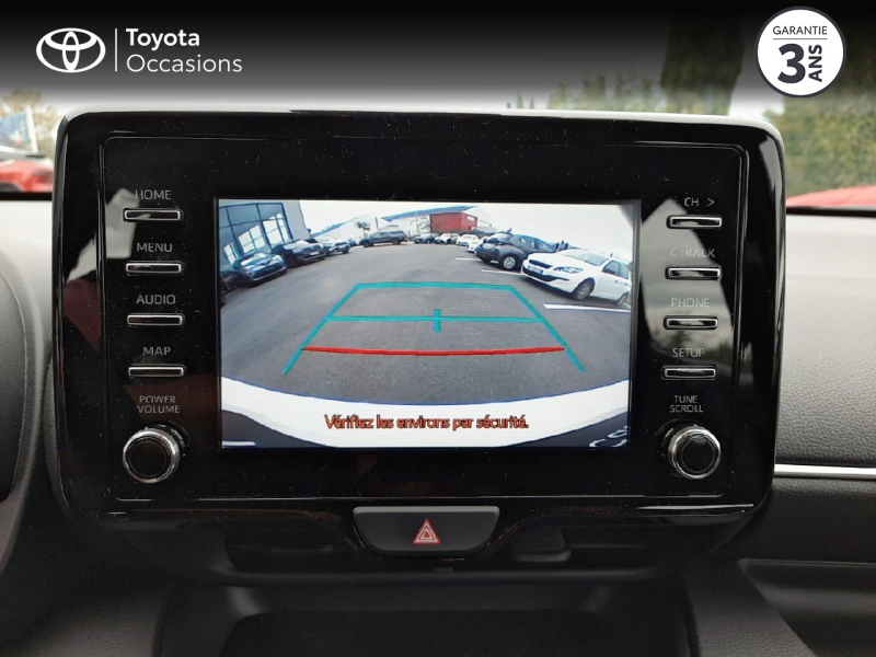 Photo 19 de l’annonce de TOYOTA Yaris d’occasion à vendre à MONTFAVET