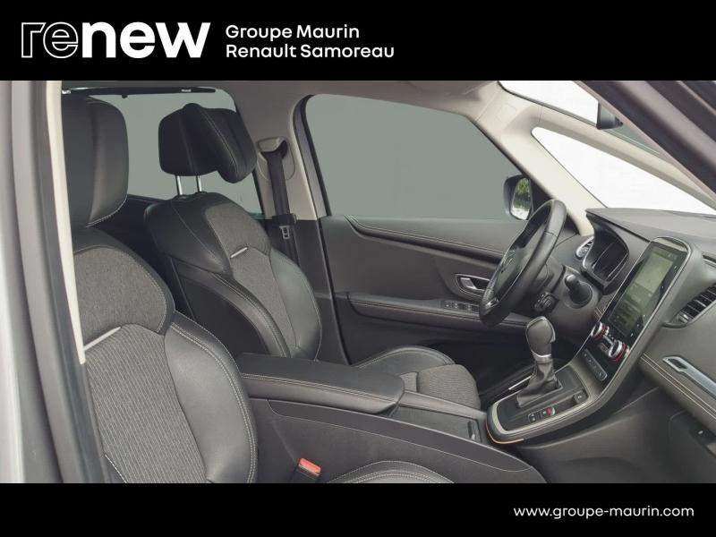 Photo 12 de l’annonce de RENAULT Grand Scenic d’occasion à vendre à SAMOREAU