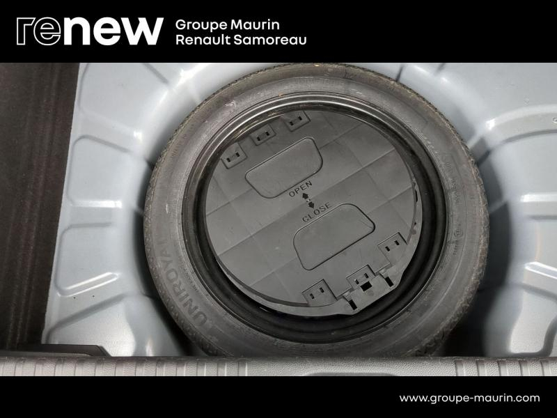 Photo 9 de l’annonce de RENAULT Clio d’occasion à vendre à SAMOREAU
