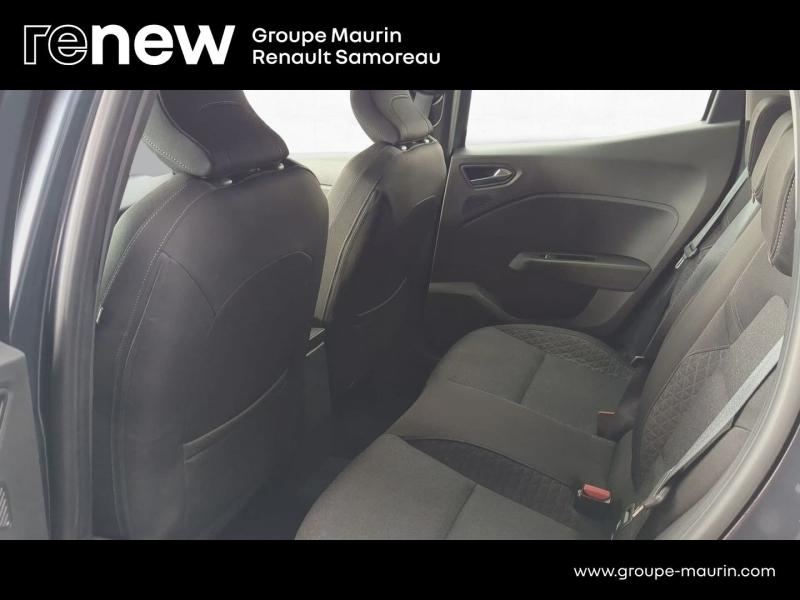 Photo 13 de l’annonce de RENAULT Clio d’occasion à vendre à SAMOREAU