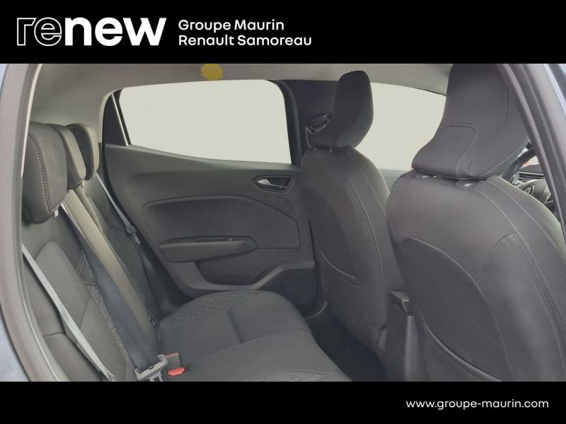 Photo 15 de l’annonce de RENAULT Clio d’occasion à vendre à SAMOREAU