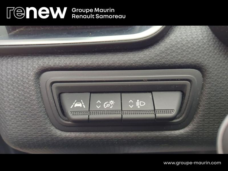 Photo 19 de l’annonce de RENAULT Clio d’occasion à vendre à SAMOREAU