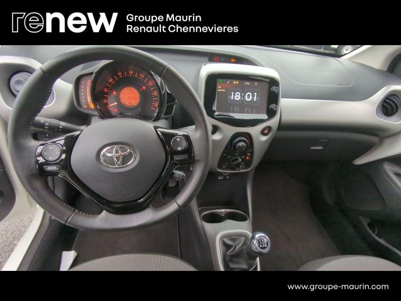 Photo 8 de l’annonce de TOYOTA Aygo d’occasion à vendre à CHENNEVIÈRES-SUR-MARNE