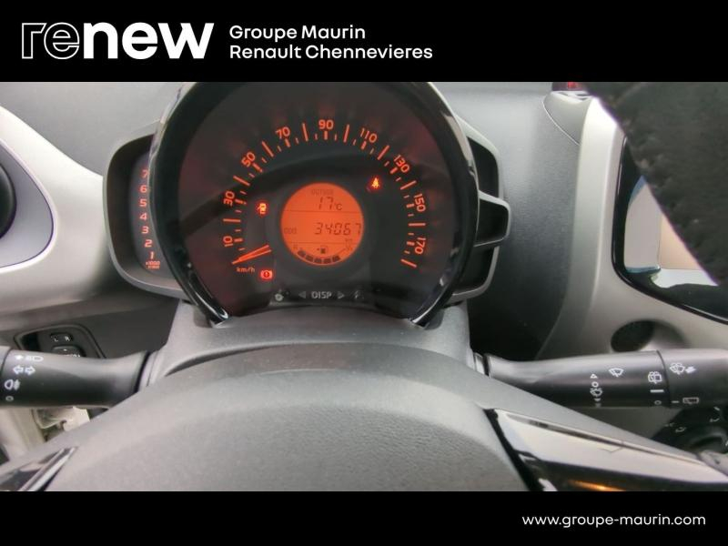 Photo 9 de l’annonce de TOYOTA Aygo d’occasion à vendre à CHENNEVIÈRES-SUR-MARNE