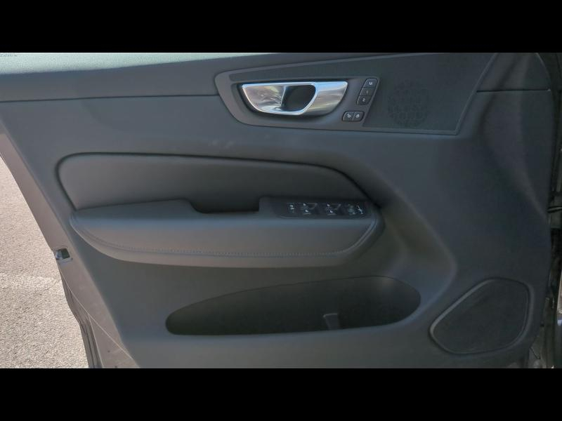 Photo 14 de l’annonce de VOLVO XC60 d’occasion à vendre à FRÉJUS