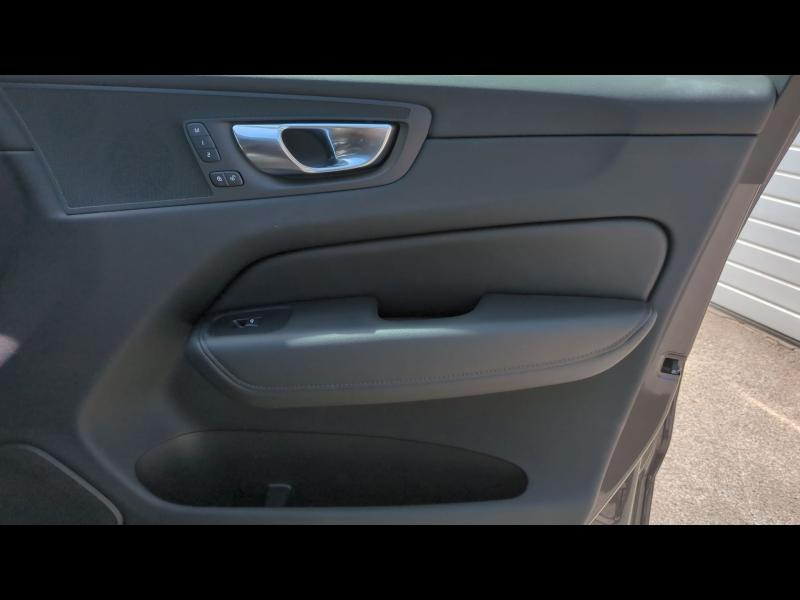 Photo 20 de l’annonce de VOLVO XC60 d’occasion à vendre à FRÉJUS
