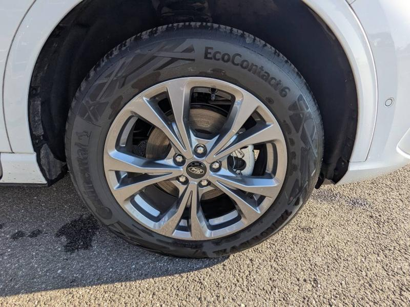 Photo 10 de l’annonce de FORD Kuga d’occasion à vendre à FRÉJUS