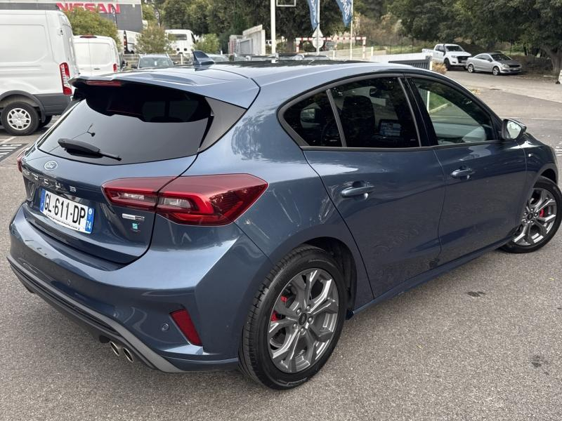 Photo 5 de l’annonce de FORD Focus d’occasion à vendre à TOULON