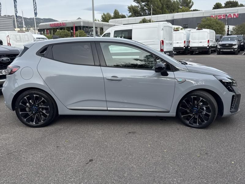 Photo 5 de l’annonce de RENAULT Clio d’occasion à vendre à TOULON