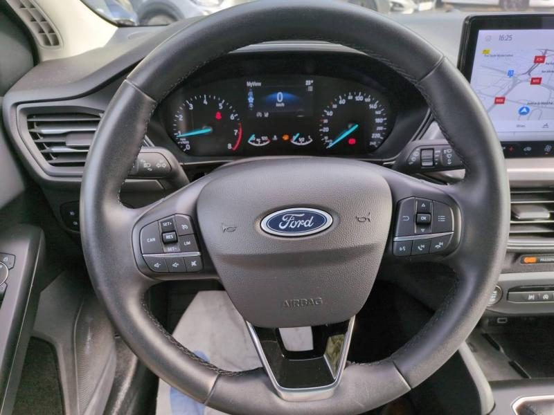 Photo 11 de l’annonce de FORD Focus d’occasion à vendre à NÎMES