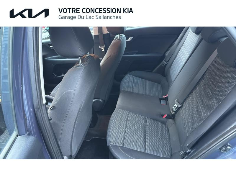 Photo 11 de l’annonce de KIA Stonic d’occasion à vendre à ALBERTVILLE