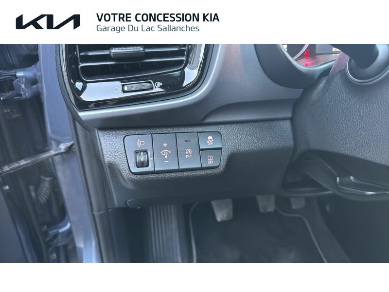 Photo 14 de l’annonce de KIA Stonic d’occasion à vendre à ALBERTVILLE