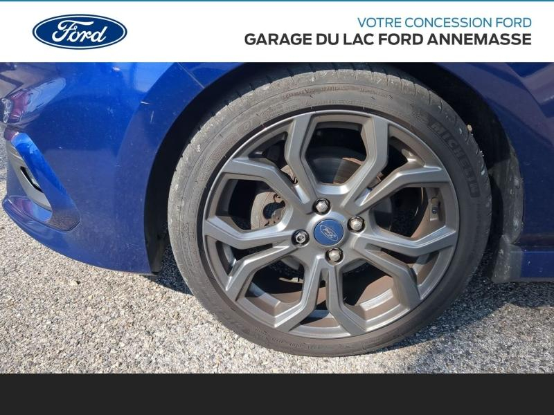Photo 4 de l’annonce de FORD Fiesta d’occasion à vendre à ANNEMASSE