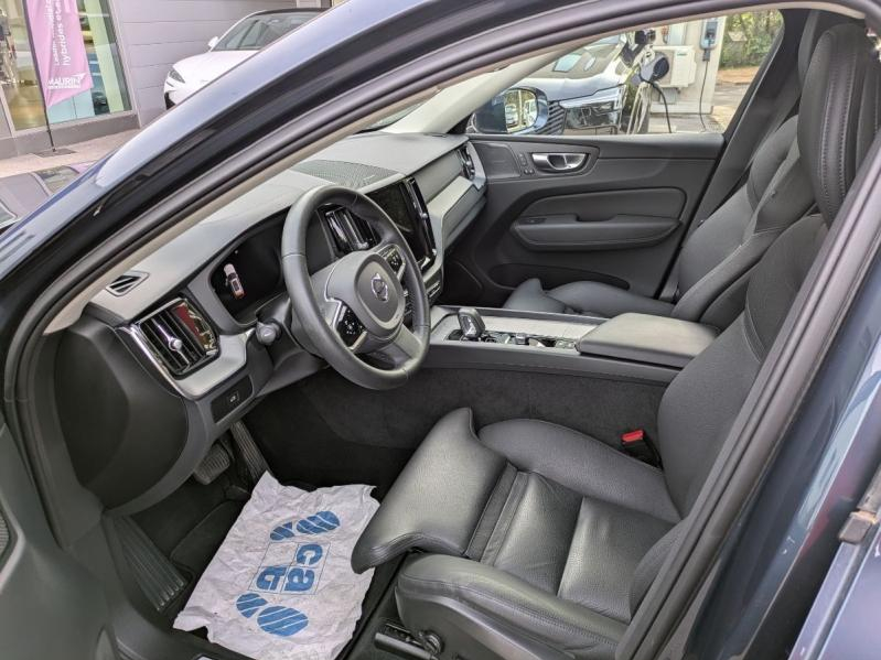 Photo 8 de l’annonce de VOLVO XC60 d’occasion à vendre à AIX-EN-PROVENCE