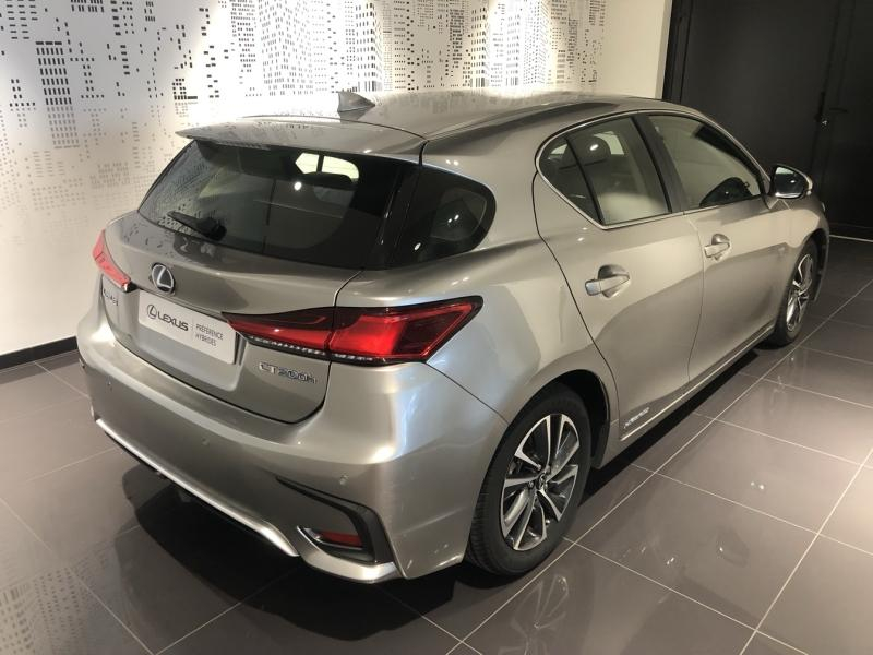 Photo 5 de l’annonce de LEXUS CT d’occasion à vendre à LATTES