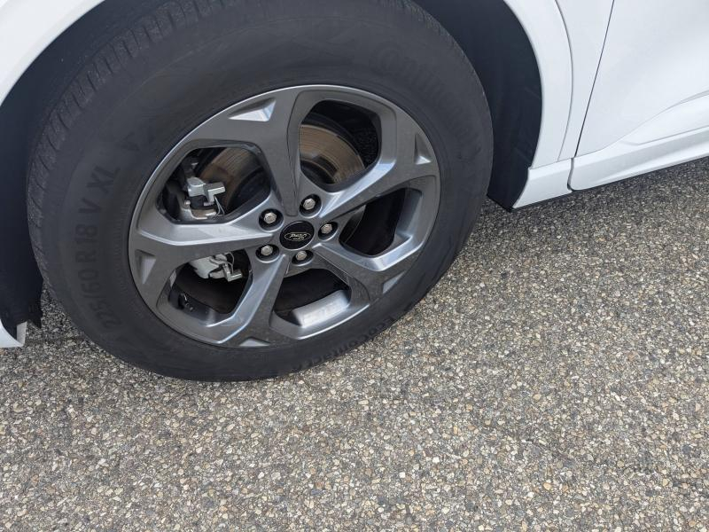 Photo 5 de l’annonce de FORD Kuga d’occasion à vendre à AVIGNON