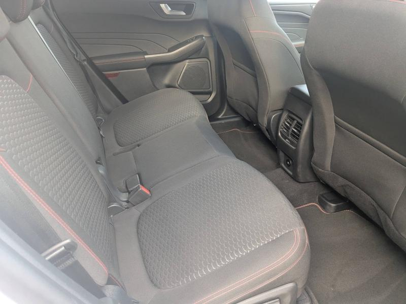 Photo 10 de l’annonce de FORD Kuga d’occasion à vendre à AVIGNON