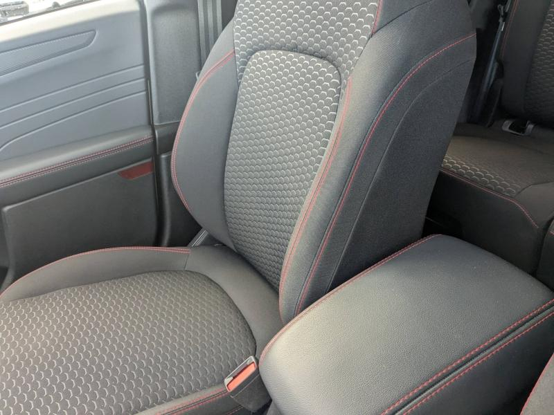 Photo 16 de l’annonce de FORD Kuga d’occasion à vendre à AVIGNON