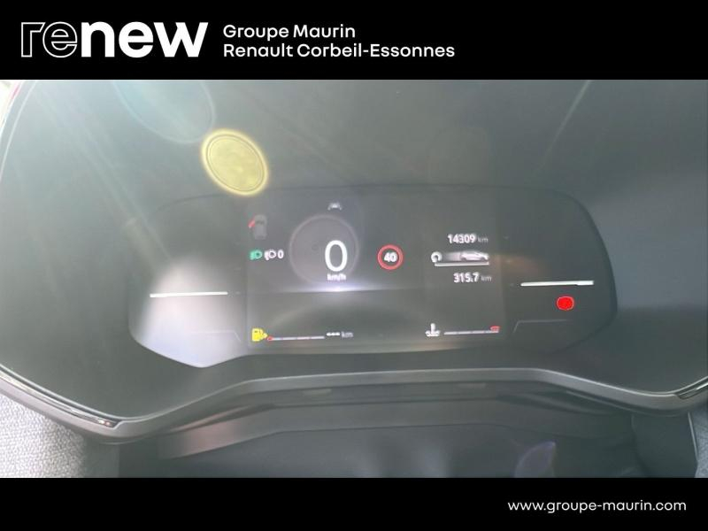 Photo 15 de l’annonce de RENAULT Clio d’occasion à vendre à CORBEIL-ESSONNES