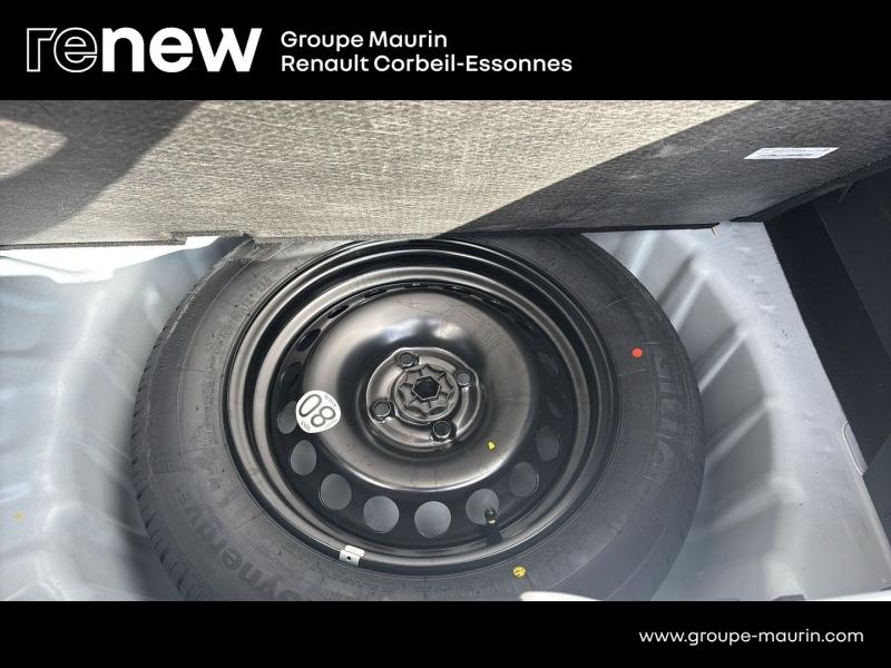 Photo 16 de l’annonce de DACIA Sandero d’occasion à vendre à CORBEIL-ESSONNES