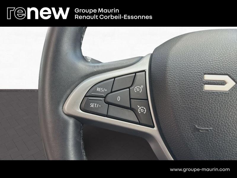 Photo 18 de l’annonce de DACIA Sandero d’occasion à vendre à CORBEIL-ESSONNES