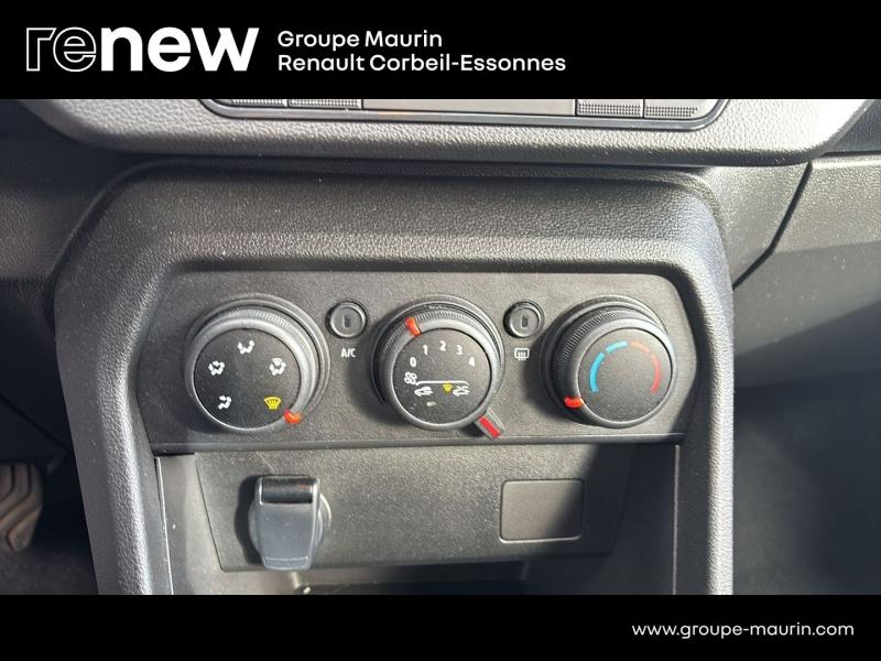 Photo 20 de l’annonce de DACIA Sandero d’occasion à vendre à CORBEIL-ESSONNES