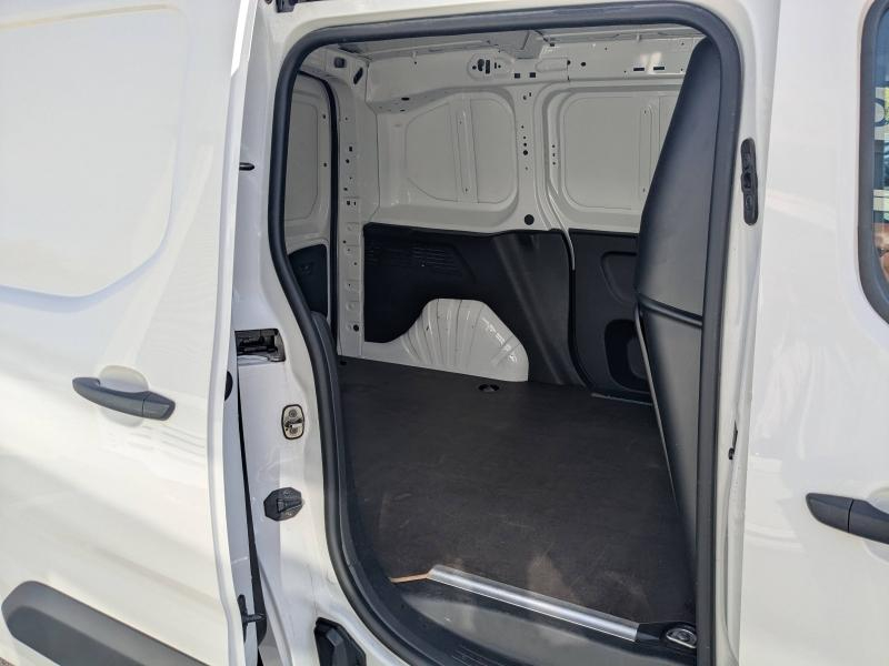 Photo 8 de l’annonce de OPEL Combo Cargo VUL d’occasion à vendre à DRAGUIGNAN