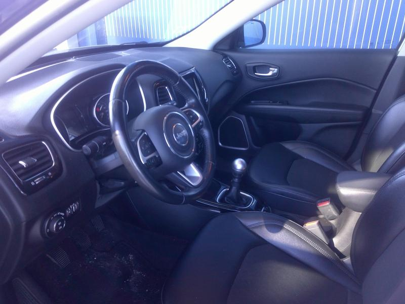 Photo 14 de l’annonce de JEEP Compass d’occasion à vendre à PERPIGNAN