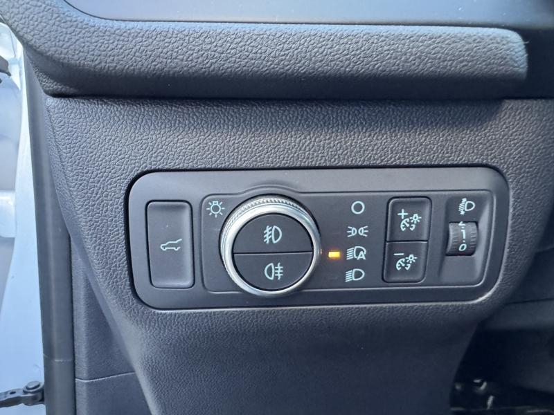 Photo 9 de l’annonce de FORD Kuga d’occasion à vendre à NARBONNE