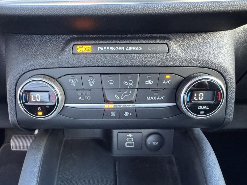 Photo 14 de l’annonce de FORD Kuga d’occasion à vendre à NARBONNE