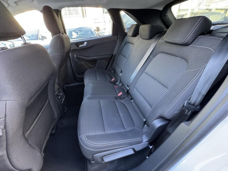 Photo 19 de l’annonce de FORD Kuga d’occasion à vendre à NARBONNE