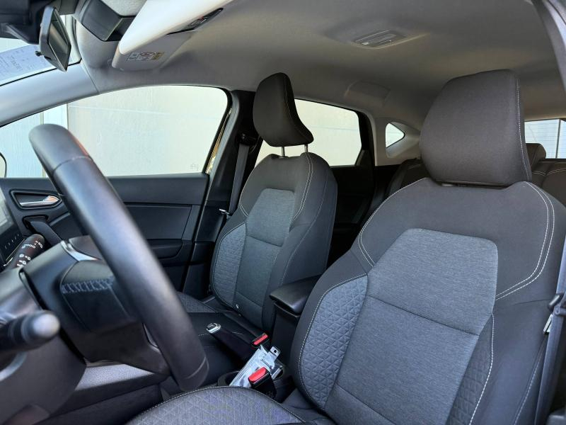 Photo 15 de l’annonce de RENAULT Captur d’occasion à vendre à NARBONNE