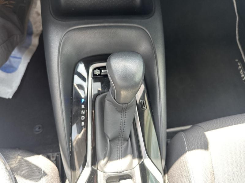 Photo 14 de l’annonce de TOYOTA Corolla d’occasion à vendre à ALÈS