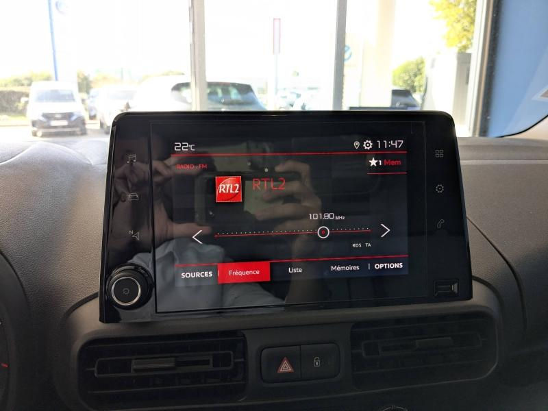 Photo 12 de l’annonce de CITROEN Berlingo d’occasion à vendre à ORANGE