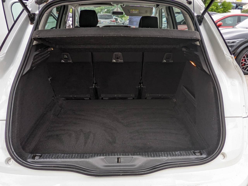 group.seo.links.detann.title Photo 6 de l’annonce de CITROEN C4 Picasso d’occasion à vendre à MARSEILLE