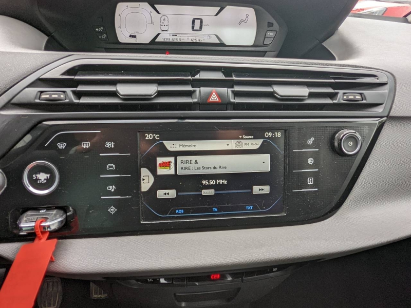 group.seo.links.detann.title Photo 12 de l’annonce de CITROEN C4 Picasso d’occasion à vendre à MARSEILLE