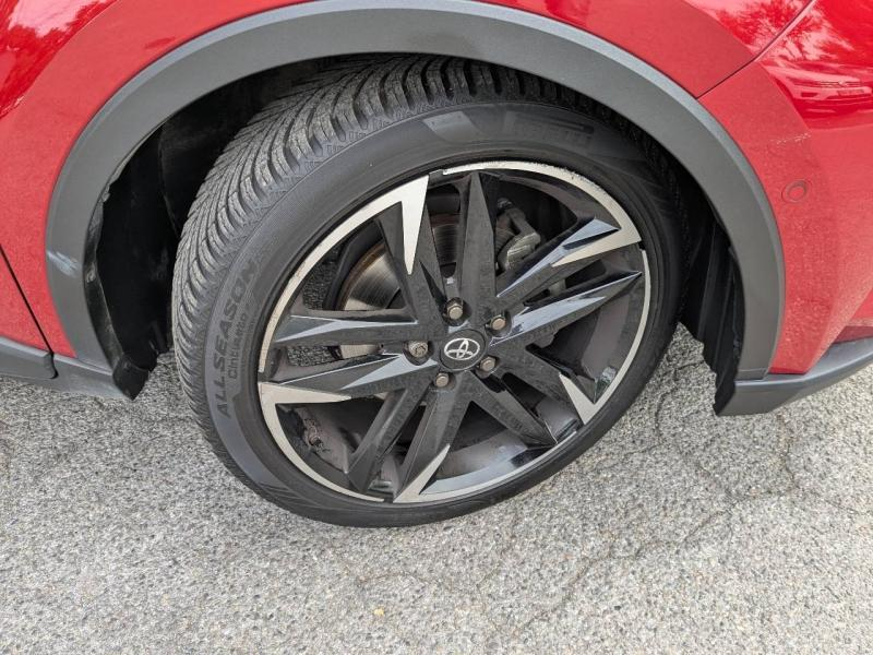 Photo 4 de l’annonce de TOYOTA C-HR d’occasion à vendre à AIX-EN-PROVENCE